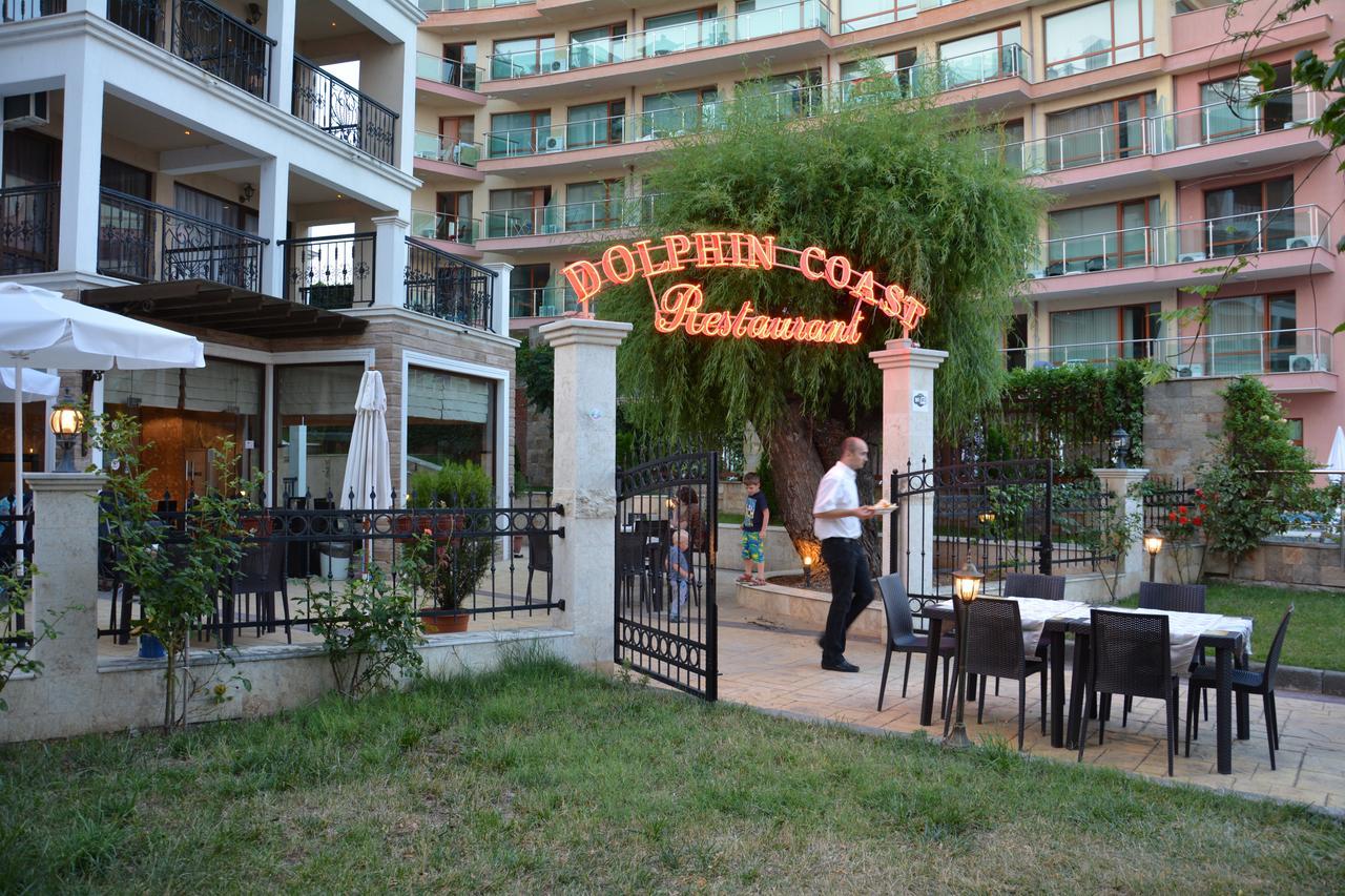 Vip Club Dolphin Coast Aparthotel Слънчев бряг Екстериор снимка